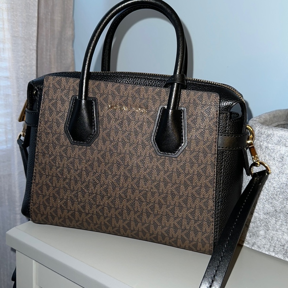 MK Purse.